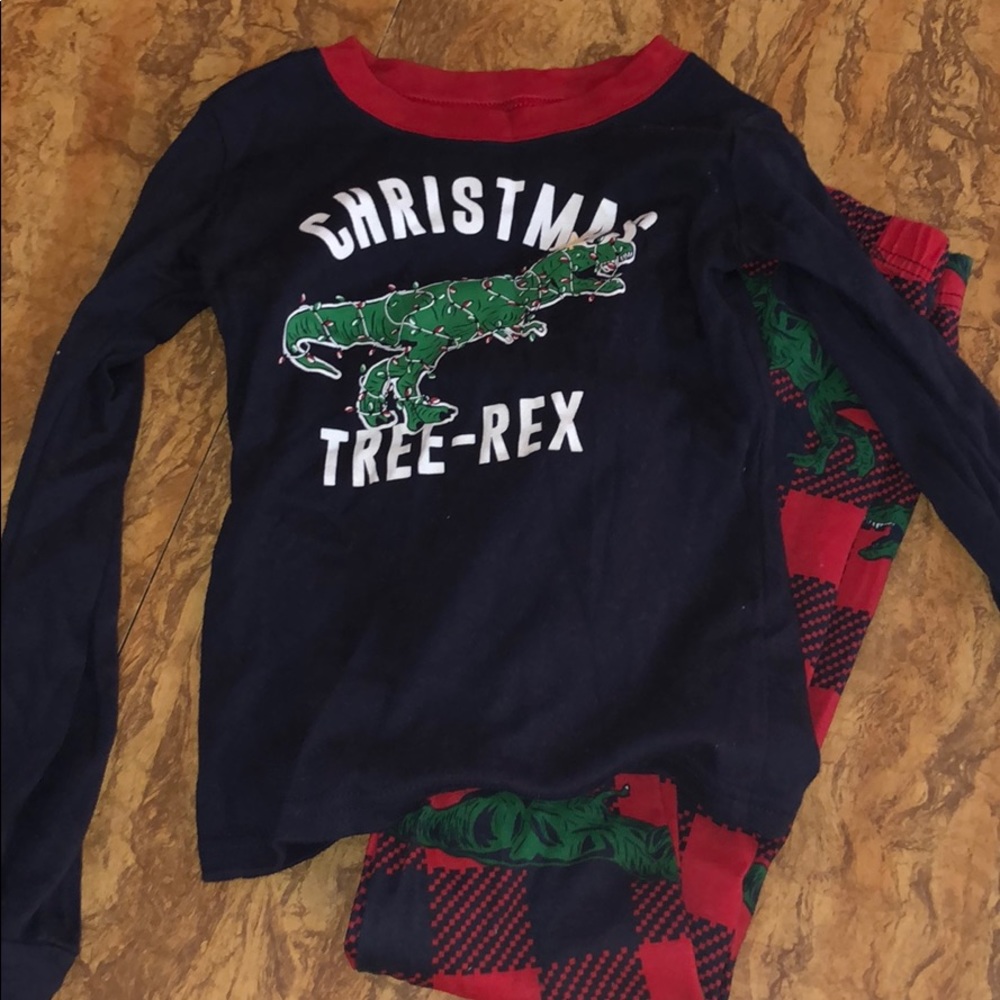 Children’s place Christmas pjs size 6